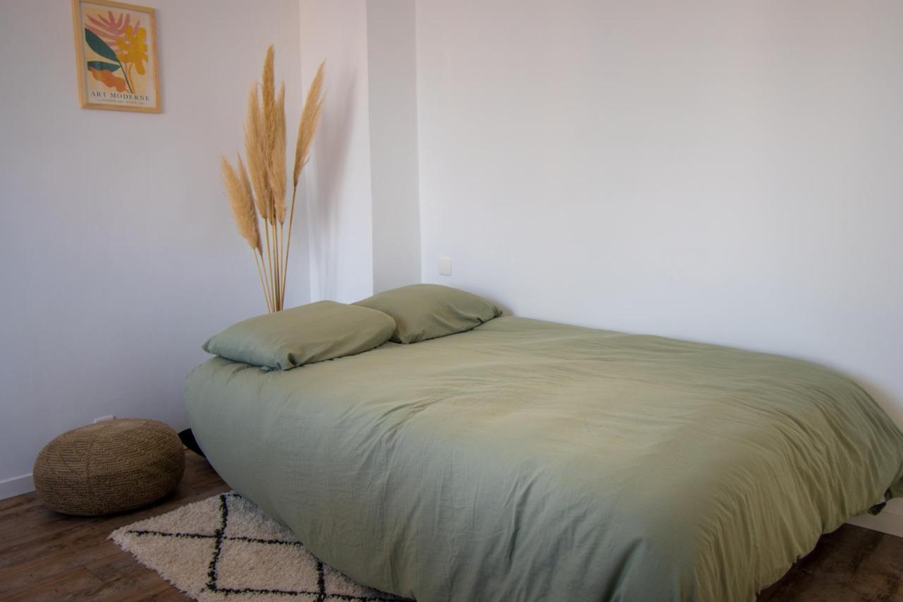 Beautiful Apartment 200M From Beach Кане Экстерьер фото